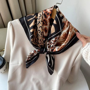 Leopard Print 70cm Square Scarf Women Printed Headscarf Bandana Neck Scarf Fashion Hair Wrap for Daily Wear
